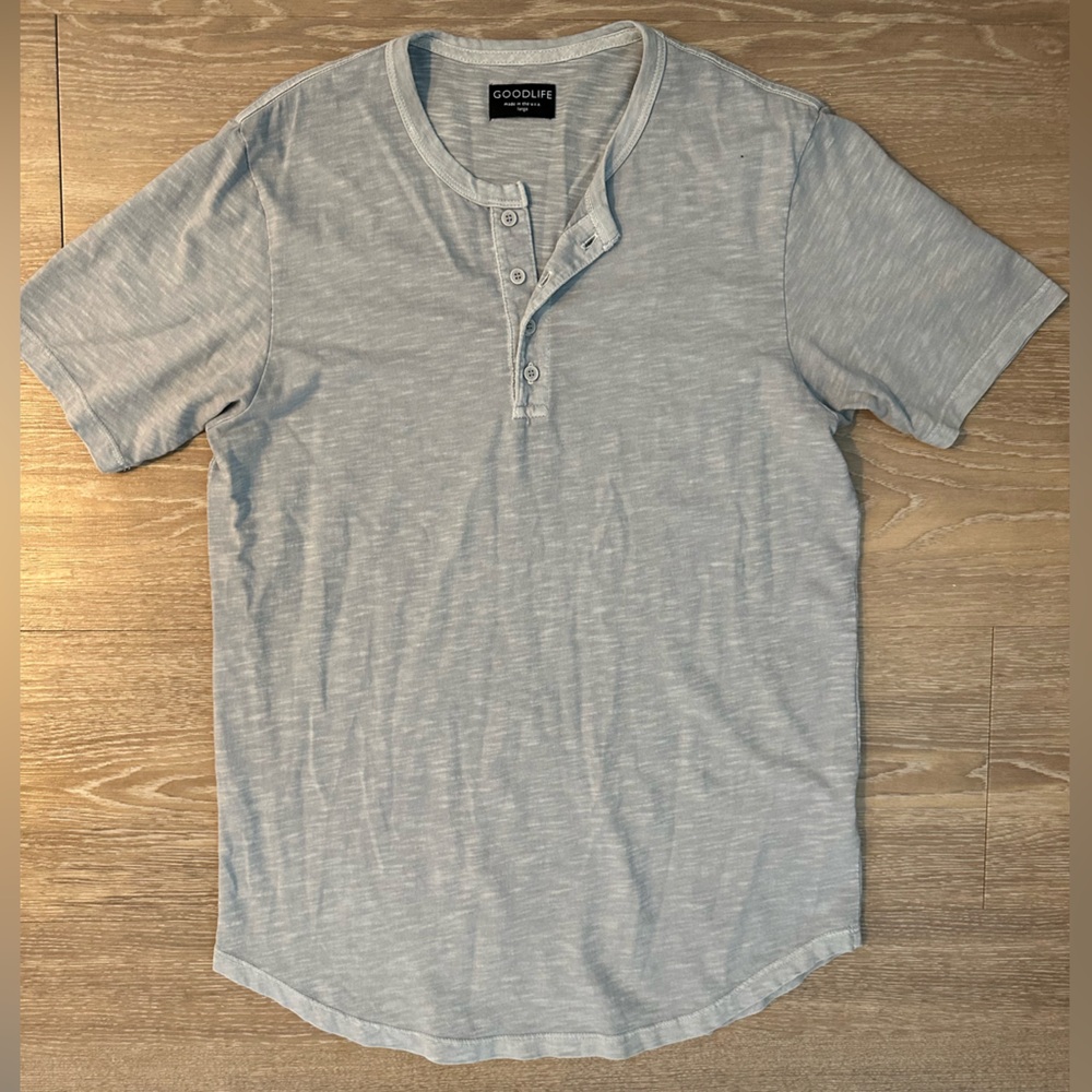 Men's Goodlife Sunfaded Slub Scallop Henley in Grey, size L